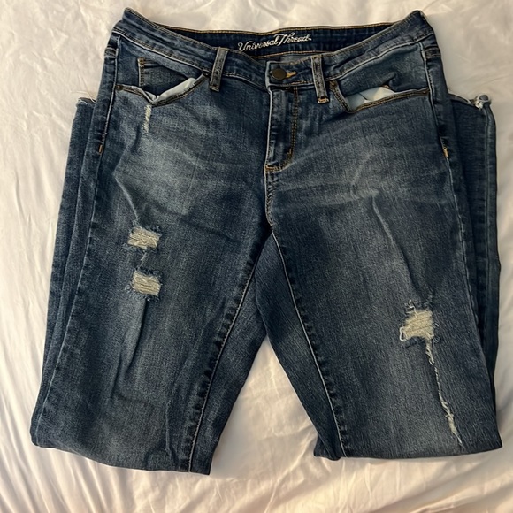 Universal Thread Jeans - Picture 3 of 3